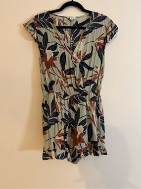 Women’s Floral Short One-Piece Romper in Sage Green